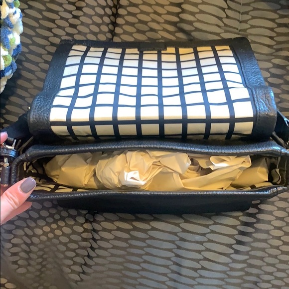 Kate Spade Medium Shoulder Bag - Picture 4 of 7